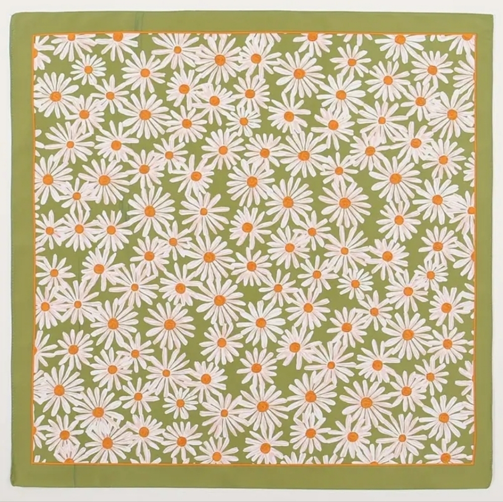 Petite DAISY Green and White Scarf boho - Picture 6 of 7